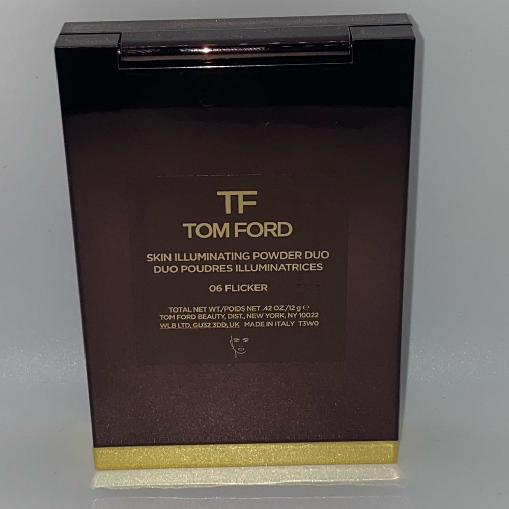 🎉LAST ONE🎉Tom Ford SKIN ILLUMINATING POWDER DUO - Picture 8 of 8